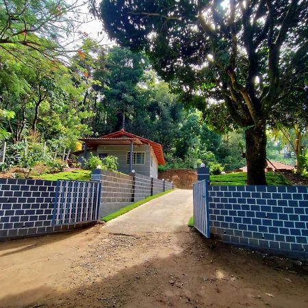 Darshan'S Home Stay Madikeri Exterior photo