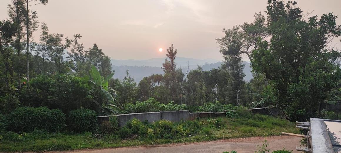 Darshan'S Home Stay Madikeri Exterior photo